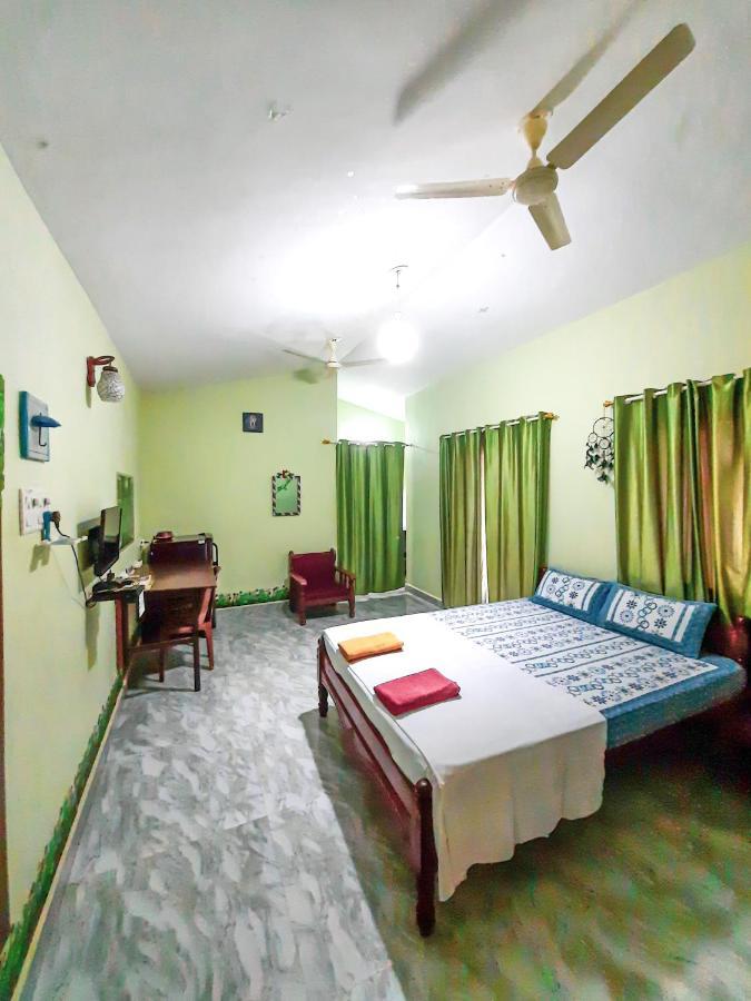 Auslyn Guest House Bogmalo Exterior foto